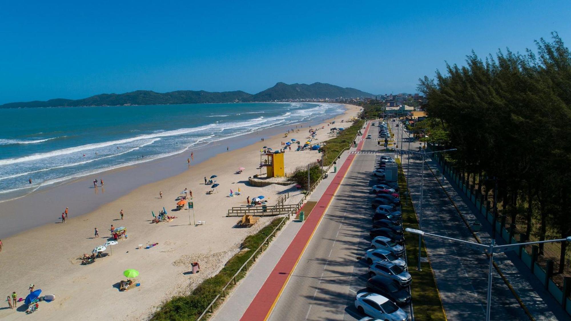 Apartamento Praia Mariscal Canto Grande Bombinhas - Canela Flats 03 エクステリア 写真